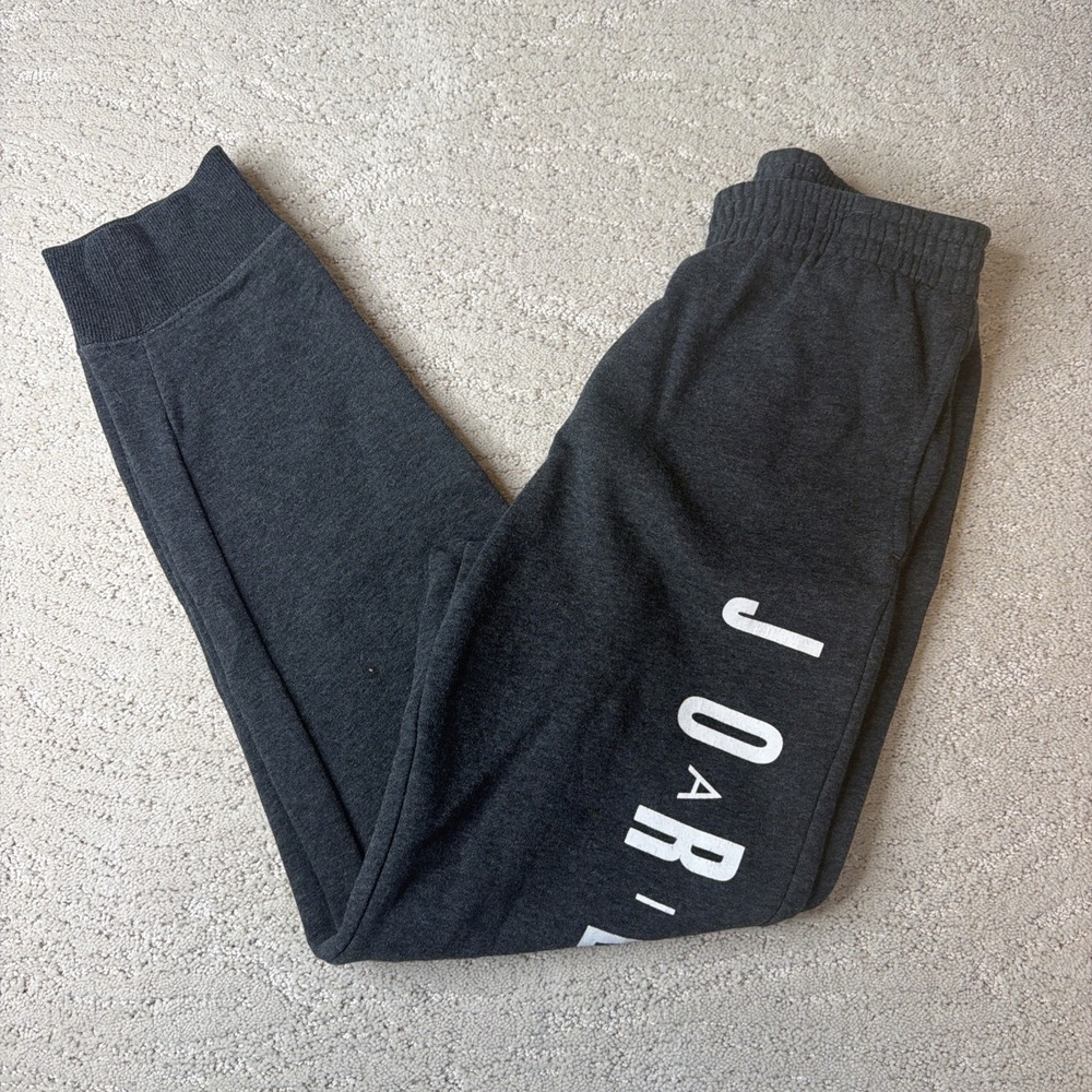 Boys Large Nike Air Jordan Grey Jogger Sweatpants 12-13 Years Athletic